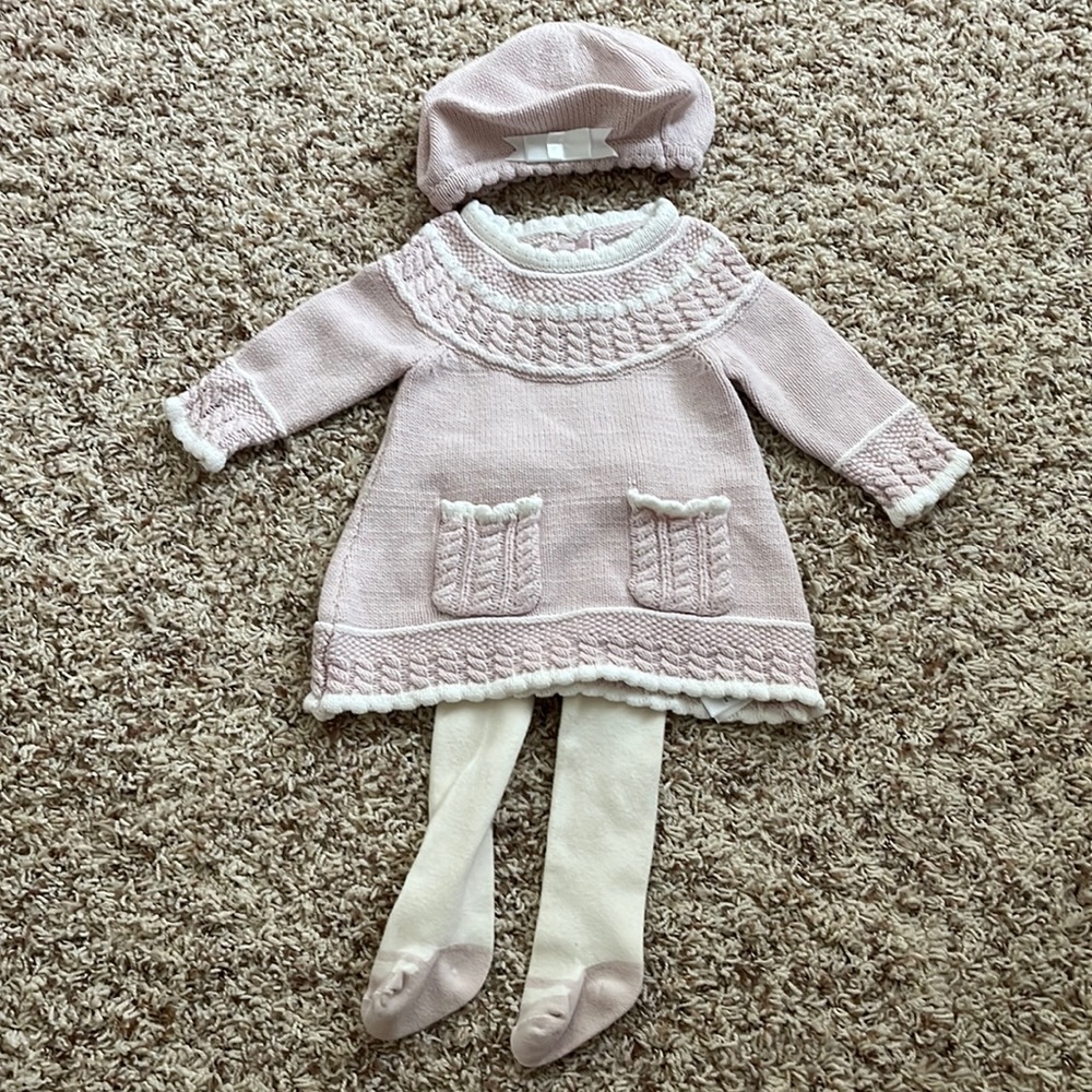 Sweater Dress, tights and beret